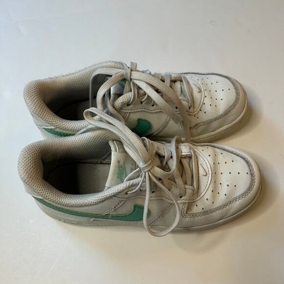Nike Air Force One Girls Shoes 1.5Y - Picture 4 of 6